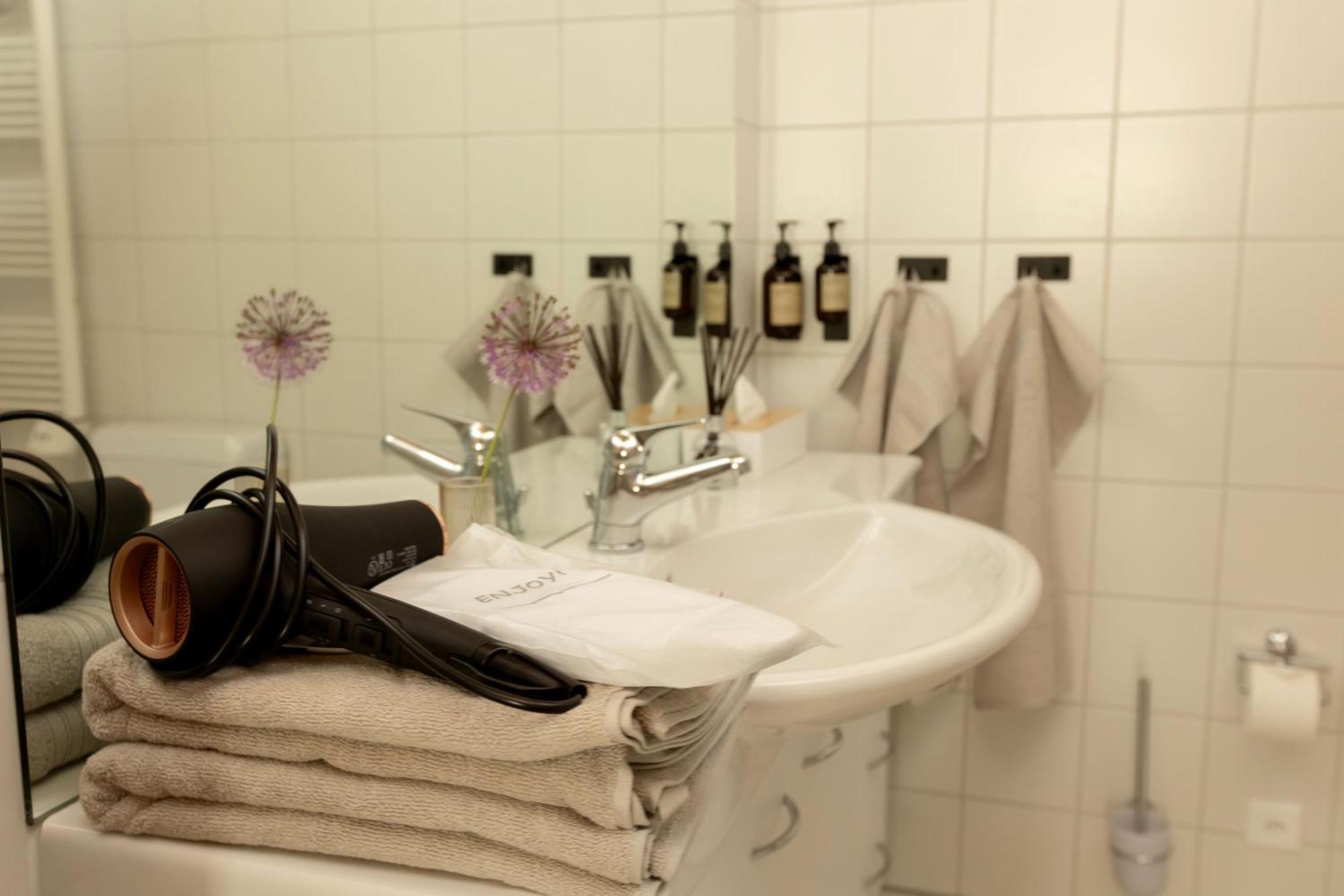 Victoria'S Home - Luxurious Penthouse Saas-Fee Buitenkant foto